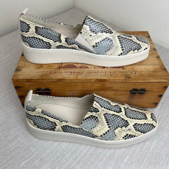 Vince Saxon Platform Sneakers Women's Size 9 Snakeskin Embossed Leather Slip On - Picture 9 of 9